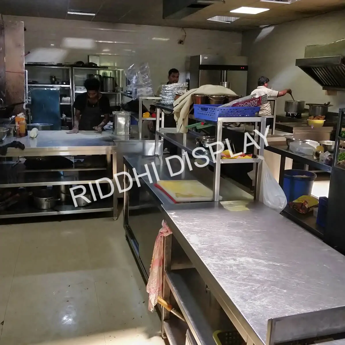 commercial kitchen equipments manufacturers