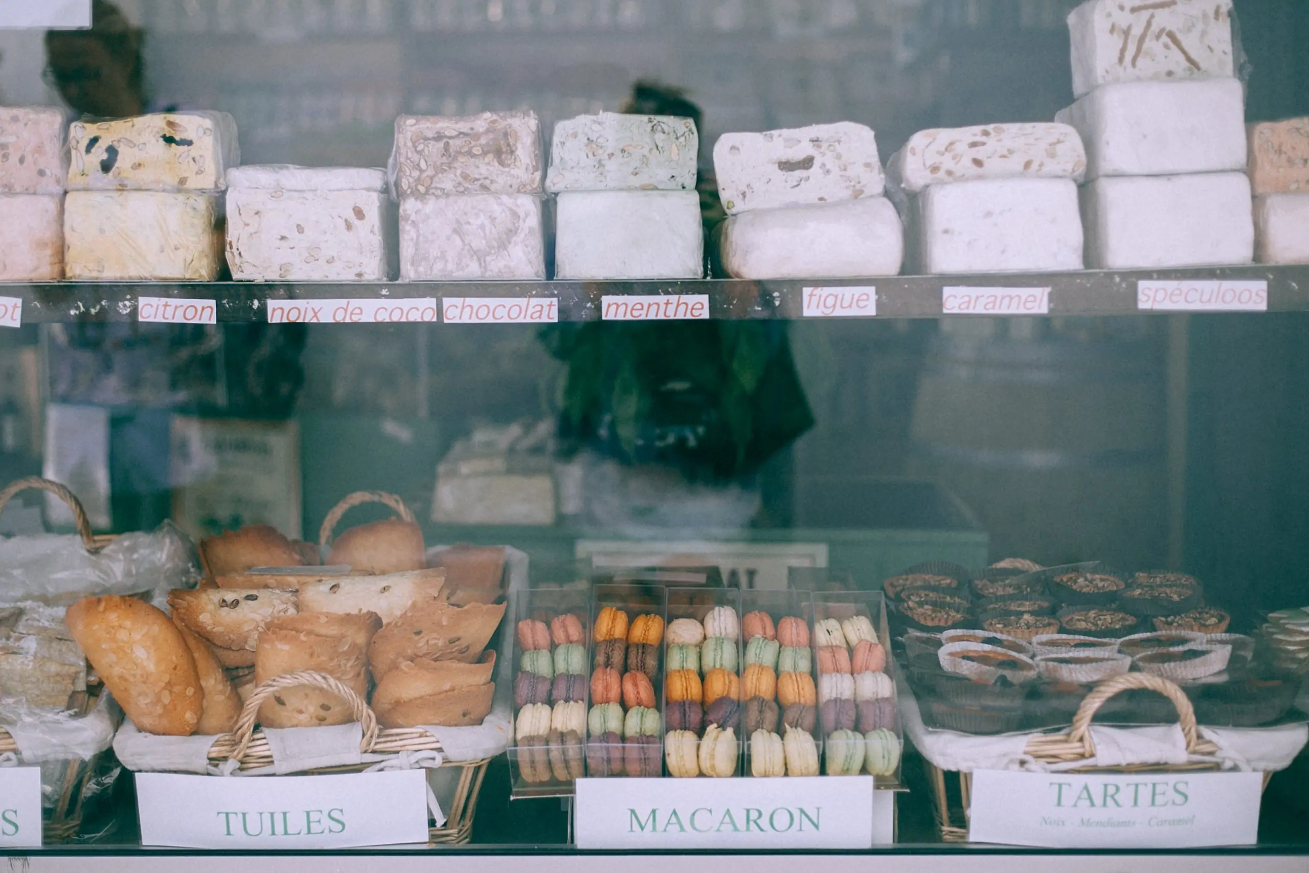 display shop counters